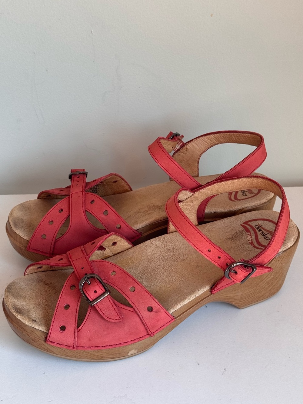 Dansko Sissy Gecko Natural Wedge Red Sandals Size 41 - 10.5 US